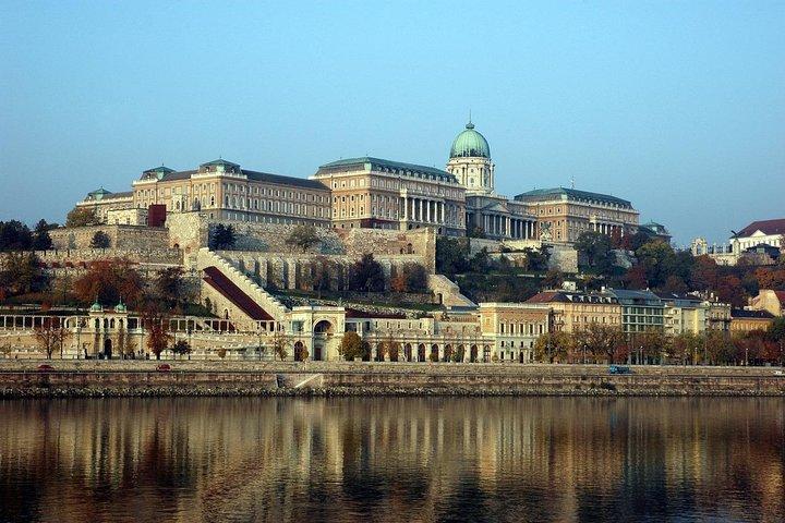 Private Budapest Day Trip from Vienna