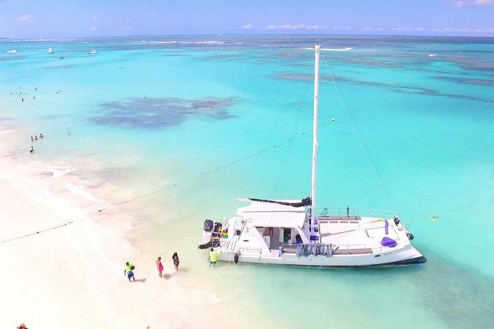 Snorkeling Catamaran / Natural Pool