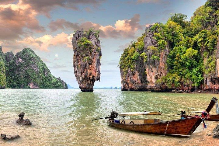 James Bond Island Escape – Longtail Boat Tour & Lunch from Phuket