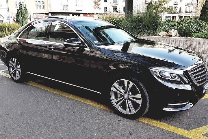 Mercedes S Class/BMW7 Private Budapest Half Day Tour