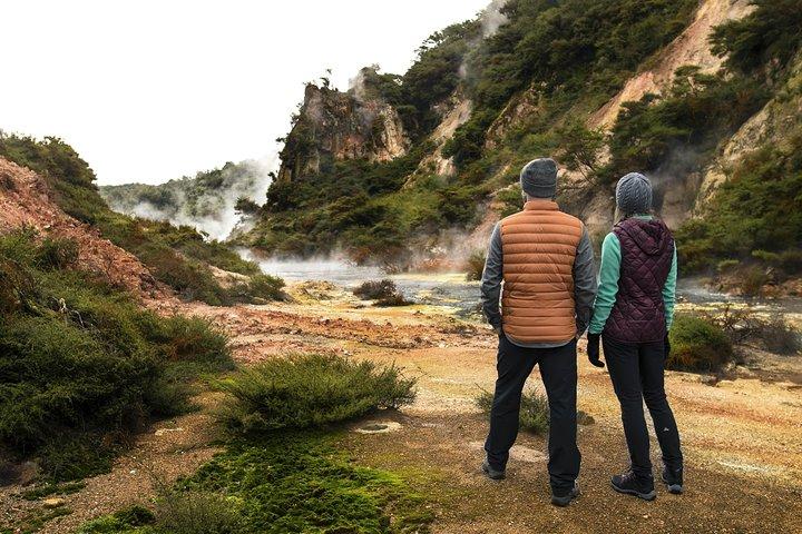 Volcanic Valley Self Guided Walking and Hiking at Waimangu
