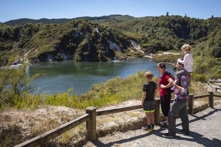 Volcanic Valley Self Guided Walking and Hiking at Waimangu