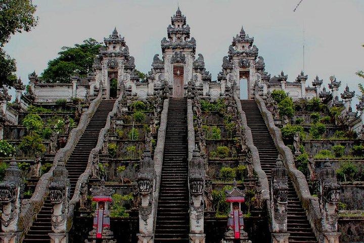 Best Capturing Moments in Bali : East Bali Tour