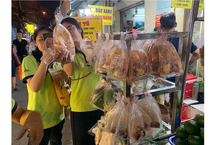 Vietnam Traditional street food tour