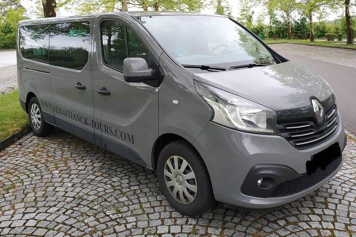 Private One-Way Sightseeing Transfer from Prague to Passau via Cesky Krumlov