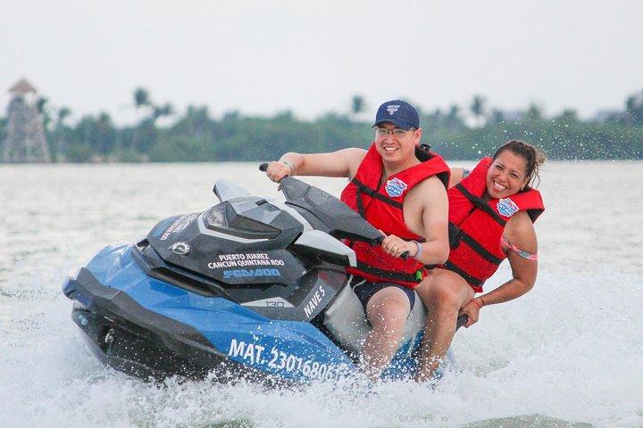 Jet Ski Rentals in Cancun: 60-Minute Option (Shared Jetski)