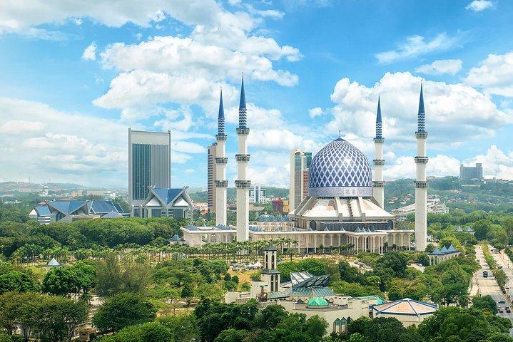Blue Mosque And Batu Caves Tour
