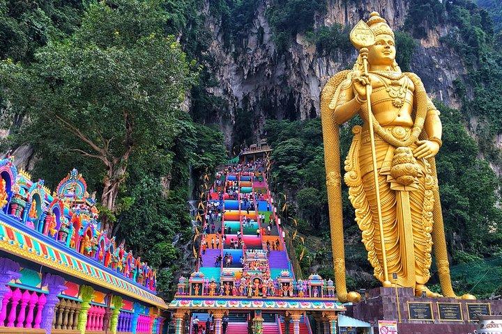 Blue Mosque And Batu Caves Tour