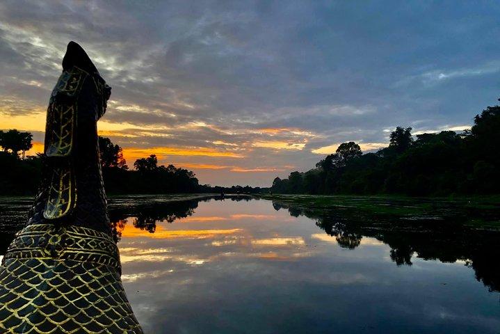 2-Day Best of Angkor Wat and Tonle Sap Lake -Floating Village