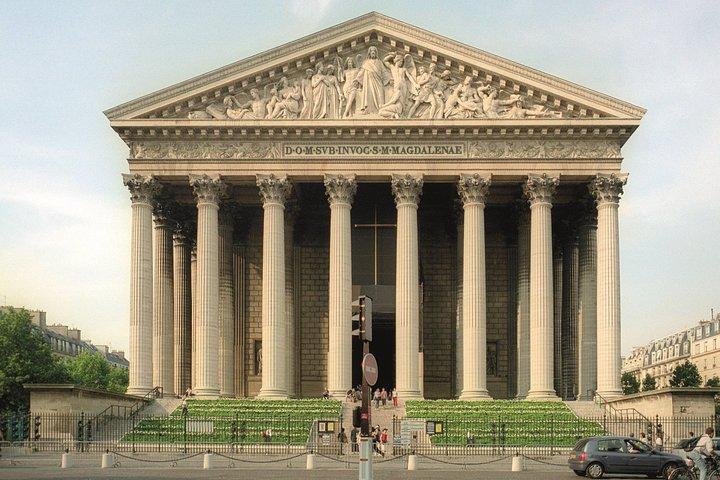 Private Paris city tour with Minivan