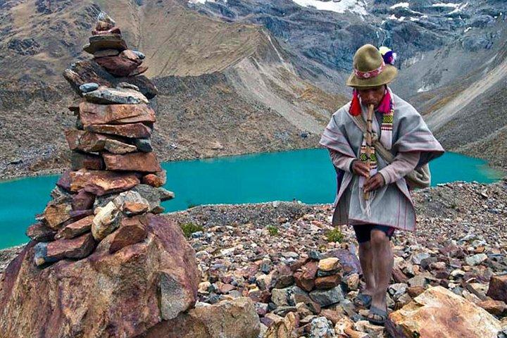 Private Excursion to Humantay Lake from Cusco and Coca Ceremony