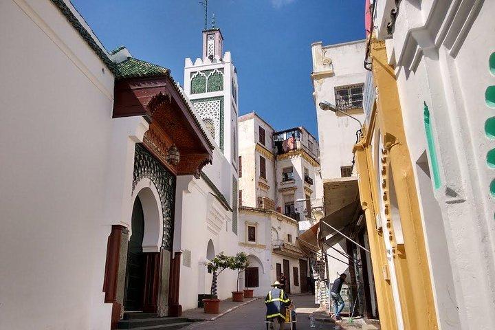 Walking Tour of Tangier : History, Culture, and Shopping Area