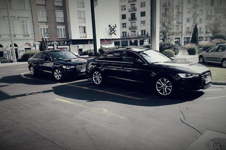Budapest Private Airport Transfer in a Luxury Car