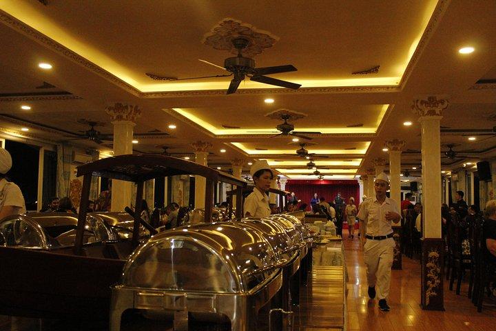 Ho Chi Minh City Night Light - Dinner on Cruise Luxury