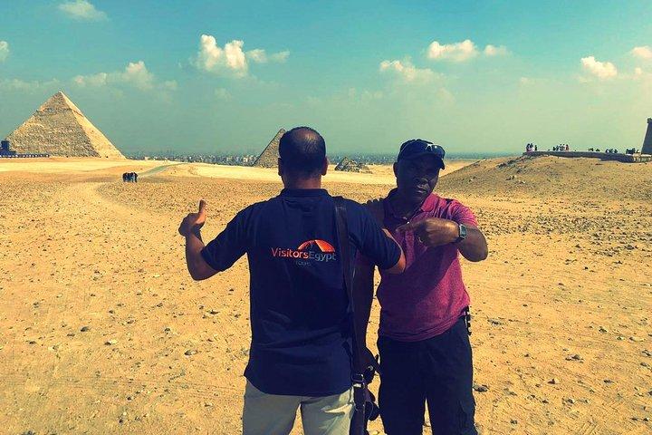 The Pyramids Of Giza&Egyptian Museum / Including Riding camels & lunch