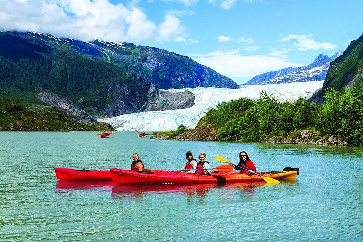 Mendenhall Lake Kayak and Salmon Bake Adventure