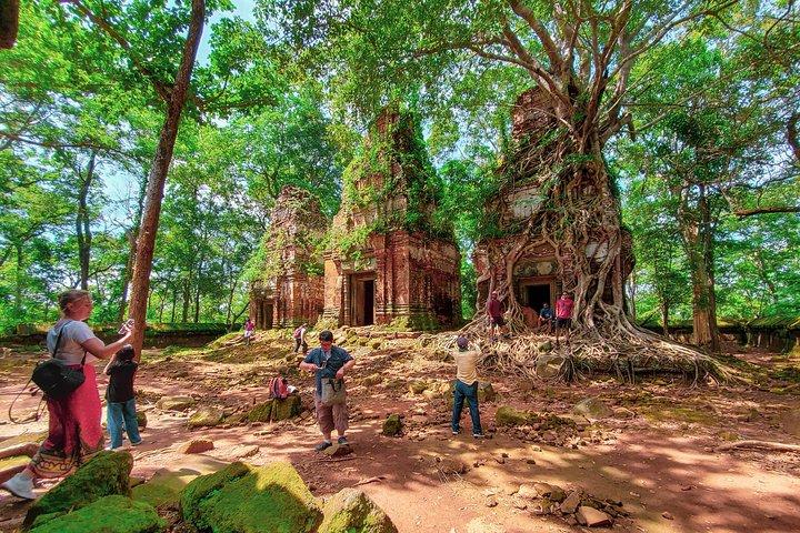 Koh Ker & Beng Mealea Tour