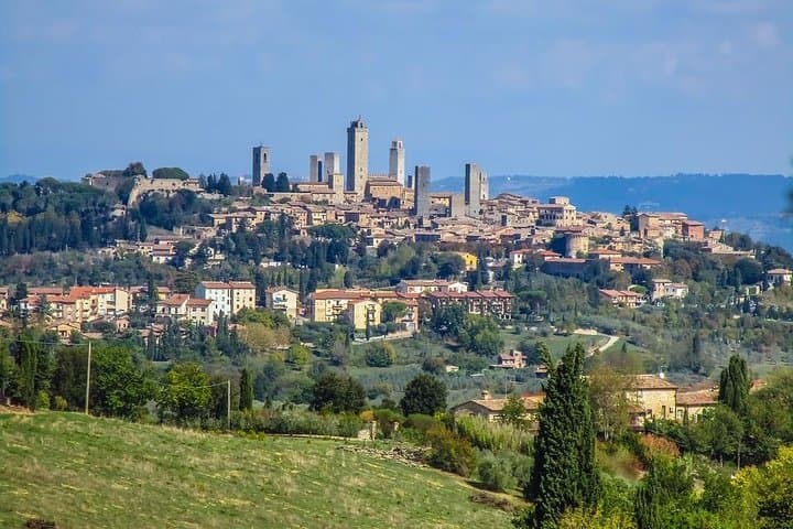 Tuscany Wine Tour from Rome with Private Driver