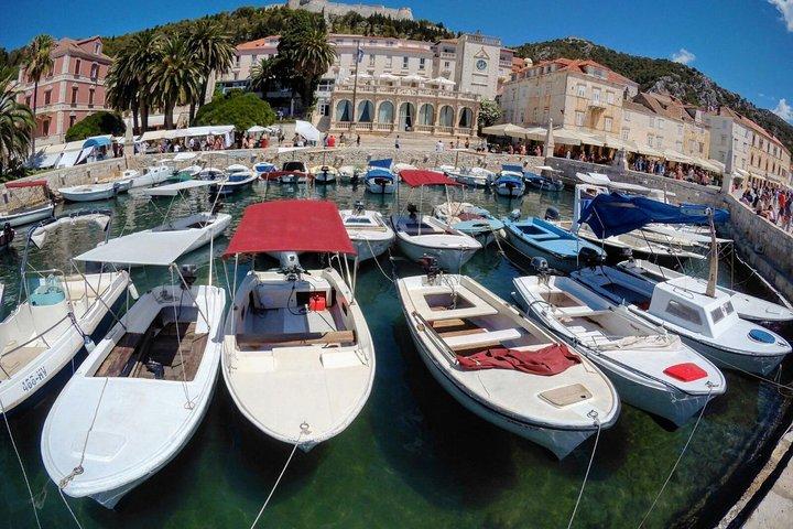 Croatia Island Hopping: Dalmatian Odyssey from Dubrovnik (8 days)