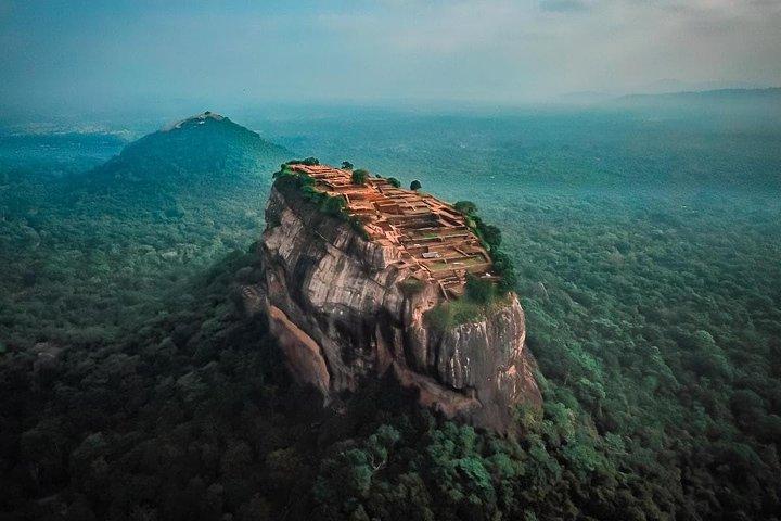 Sigiriya and Dambulla Day Tour from Colombo
