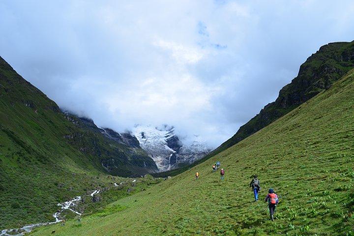 Bhutan Walking Holidays - Beyond the Clouds