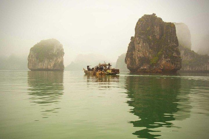 Private Hanoi Shore Excursion with Puppet Show from the port