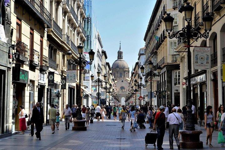 Private Customized Tour from Barcelona to Zaragoza with Guide and Transportation