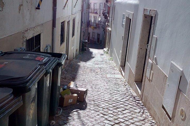 Private Transfer inside Lisbon(3pax)