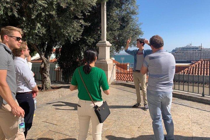 Lisbon walking tailored private tour (half day)