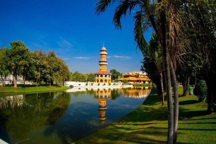 Private Tour : Ayutthaya Historical Temples and Summer palace