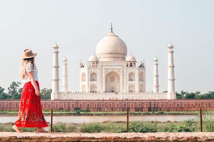 From Delhi : 4 Days Delhi , Agra and Jaipur Tour