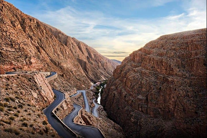 Chefchaouen Private 6-Days Tour from Marrakech via Merzouga and Casablanca