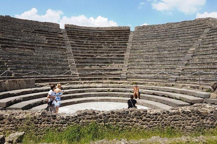 Private Pompeii & Herculaneum Guided Tour With An English-Speaking Archaeologist