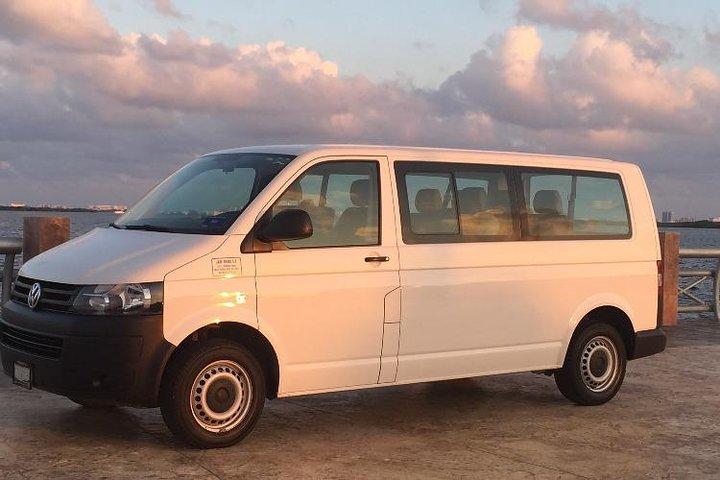 Private Transfer Cancun-Playa del Carmen/Ferry/Puerto Aventuras