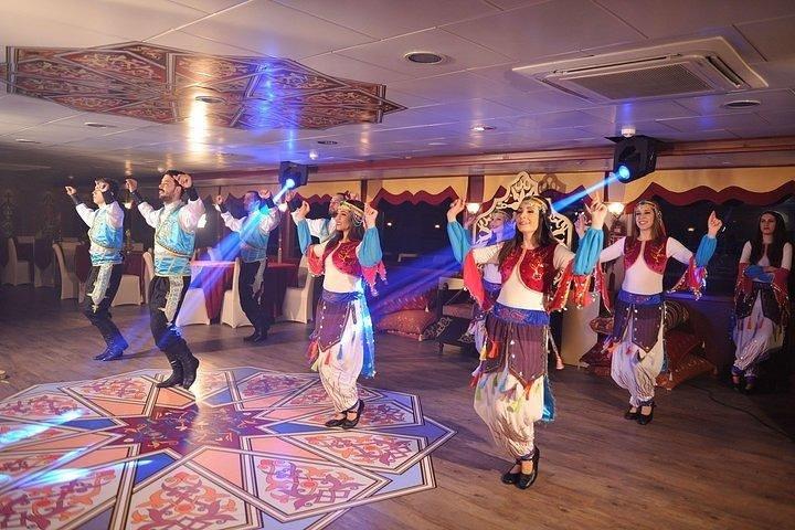 Bosphorus Cruise & Show in Istanbul