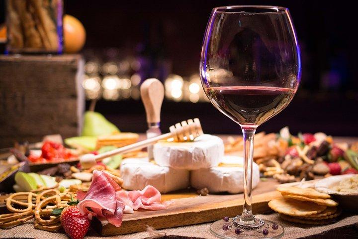 Full-Day Boutique Wine Tour with Pick Up and Lunch
