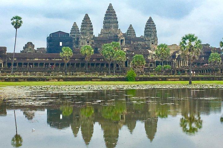 Angkor Wat, Ta Promh, Banteay Srei, Bayon temples Private Tour