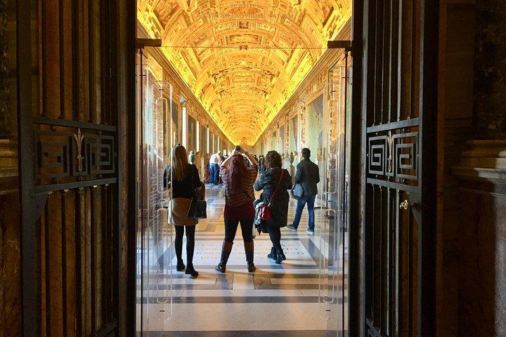 Private Vatican Experience with Sistine Chapel & Raphael's Rooms