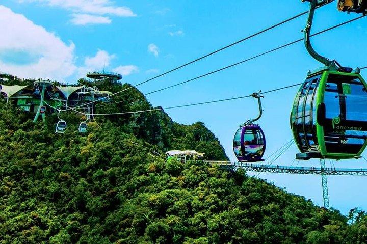 Langkawi Tour with SkyBridgewalk,Langkawi Cable Car,Oriental Village pass