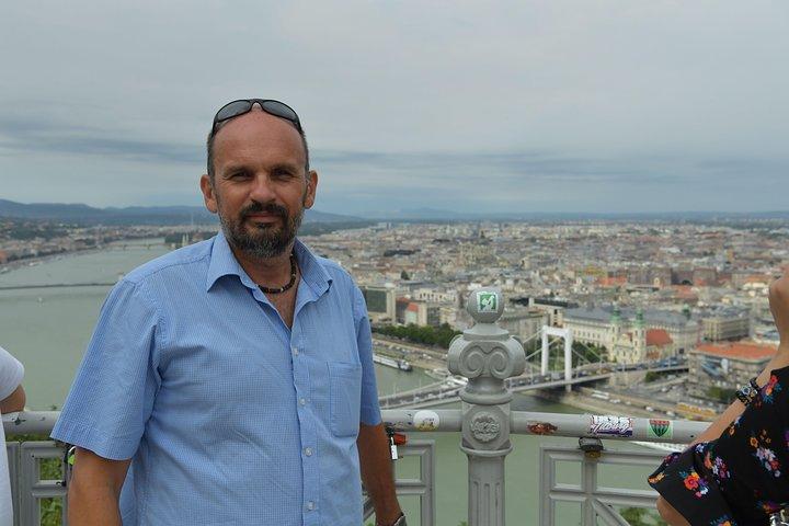 All day city tour in Budapest