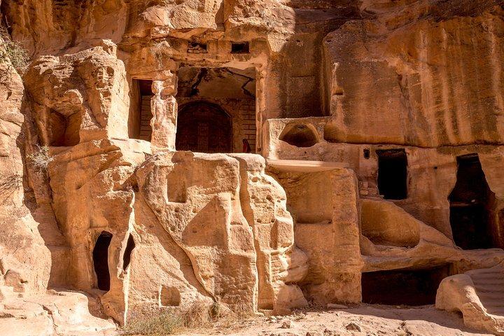 Private Petra Day Trip Including Dead Sea from Amman