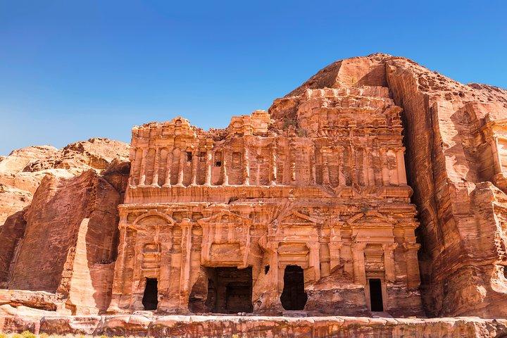Private Petra Day Trip Including Dead Sea from Amman