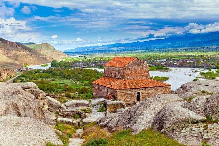 Mtskheta - Jvari + Gori - Uplistsikhe Tour