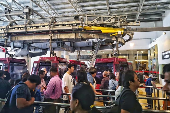 Genting Highland & Batu Cave Guided Day Tour (SIC/Shared Tour)