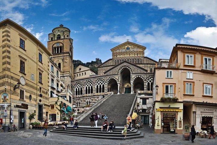 Naples Airport - Amalfi Coast,Positano,Ravello,Praiano or back.