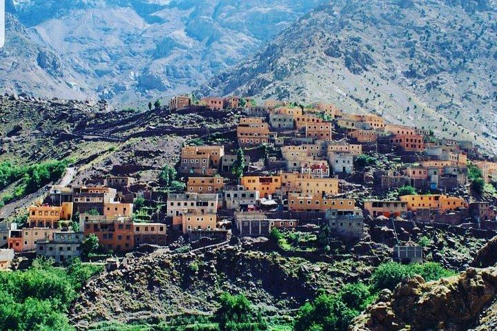 The Atlas Mountains and 5 Valleys Day Trip from Marrakech with Berber Lunch