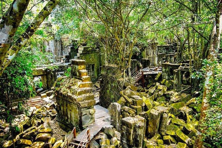 Koh Ker & Beng Mealea Excursion Join-in Tour - Free Hotel Pickup