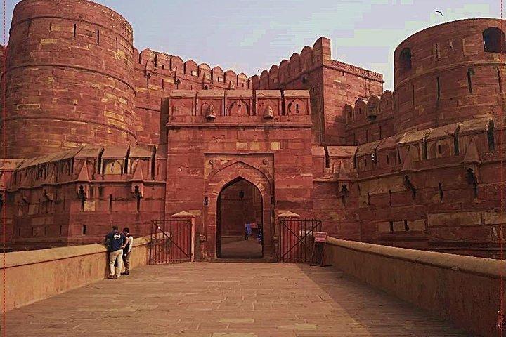 Bengaluru to Agra Taj Mahal Same Day Trip with Flights and lunch