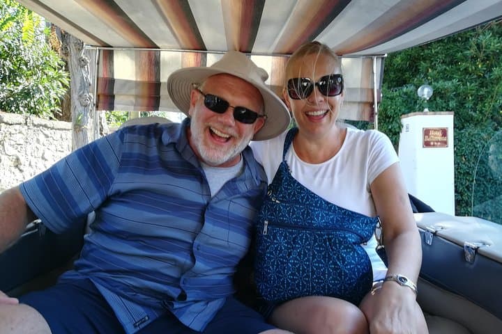 A special day in Capri - walking and boat tour