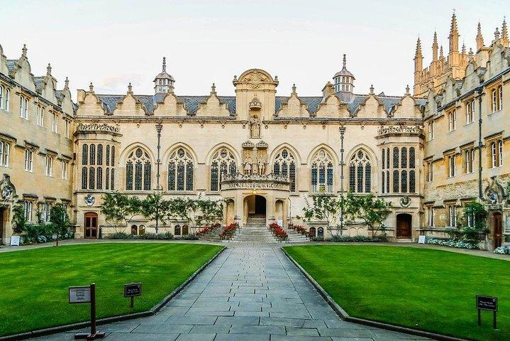 Royal Windsor, Oxford & Cotswold Private Tour